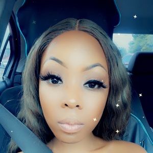 Meet your Posher, Shae